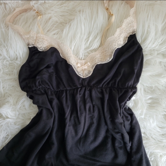 Eberjey Tops - Eberjey Lady Godiva Lace Trim Cami/Chemise size M